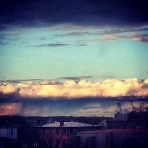 This photo was taken yesterday evening. It shows the gorgeous, organized layer of cumulus clouds and a darker rain shaft beneath it; a product of the unstable atmosphere. Photo credit goes to Shawnie Caslin. 